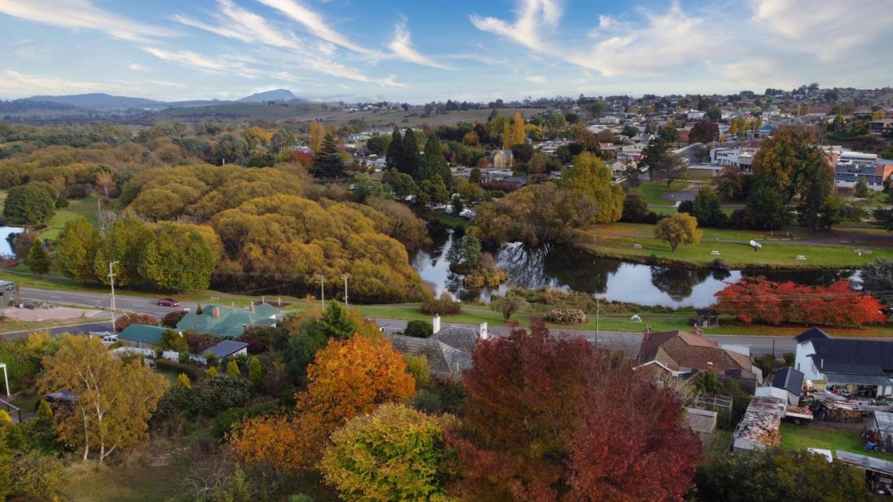 Arcoona Manor Bed & Breakfast Deloraine Dış mekan fotoğraf